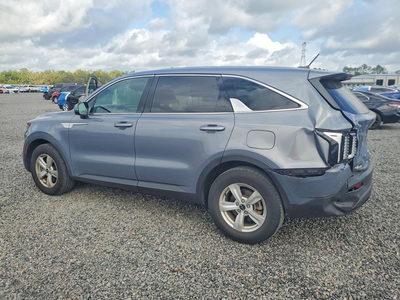 2022 KIA SORENTO