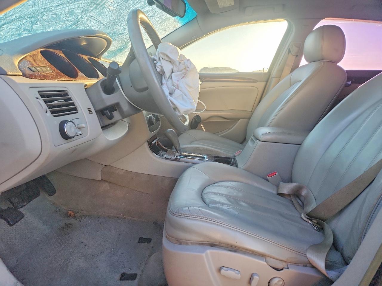 2008 BUICK Lucerne