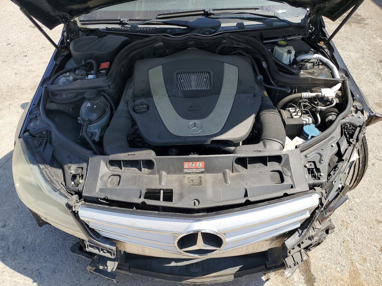 2012 MERCEDES-BENZ C-CLASS