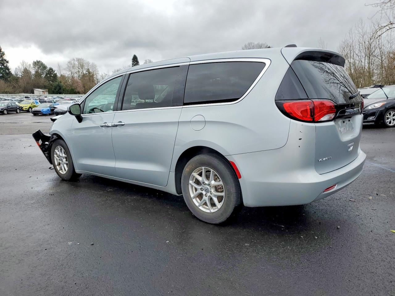 2023 CHRYSLER Voyager