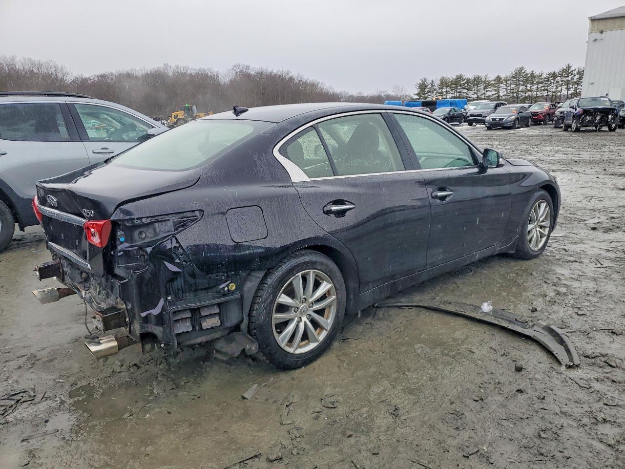 2014 INFINITI Q50
