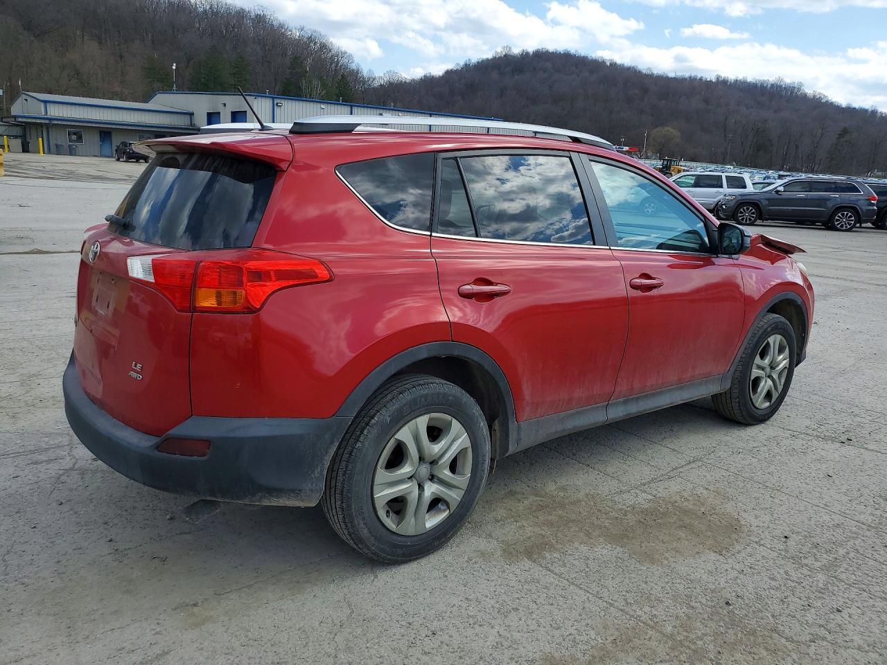 2015 TOYOTA RAV4