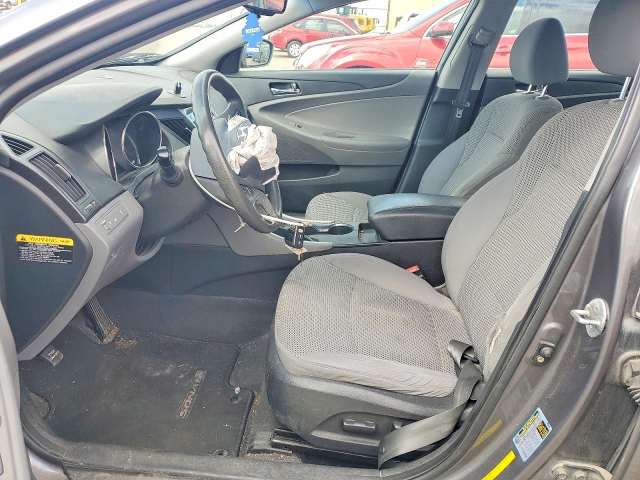2012 HYUNDAI SONATA