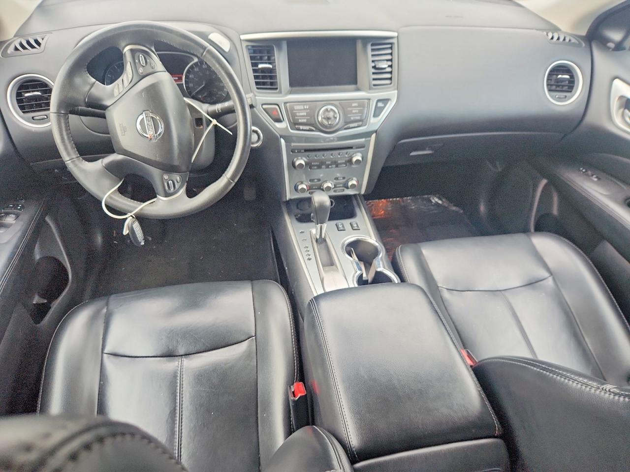 2017 NISSAN PATHFINDER
