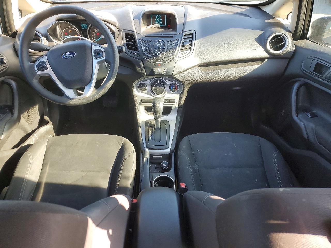 2017 FORD Fiesta
