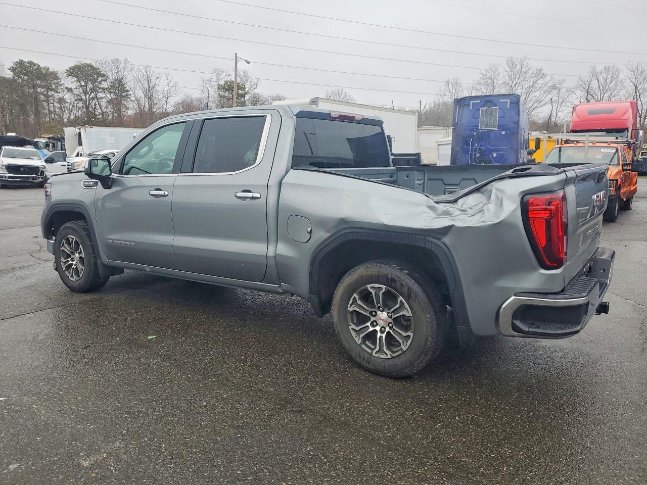 2025 GMC Sierra
