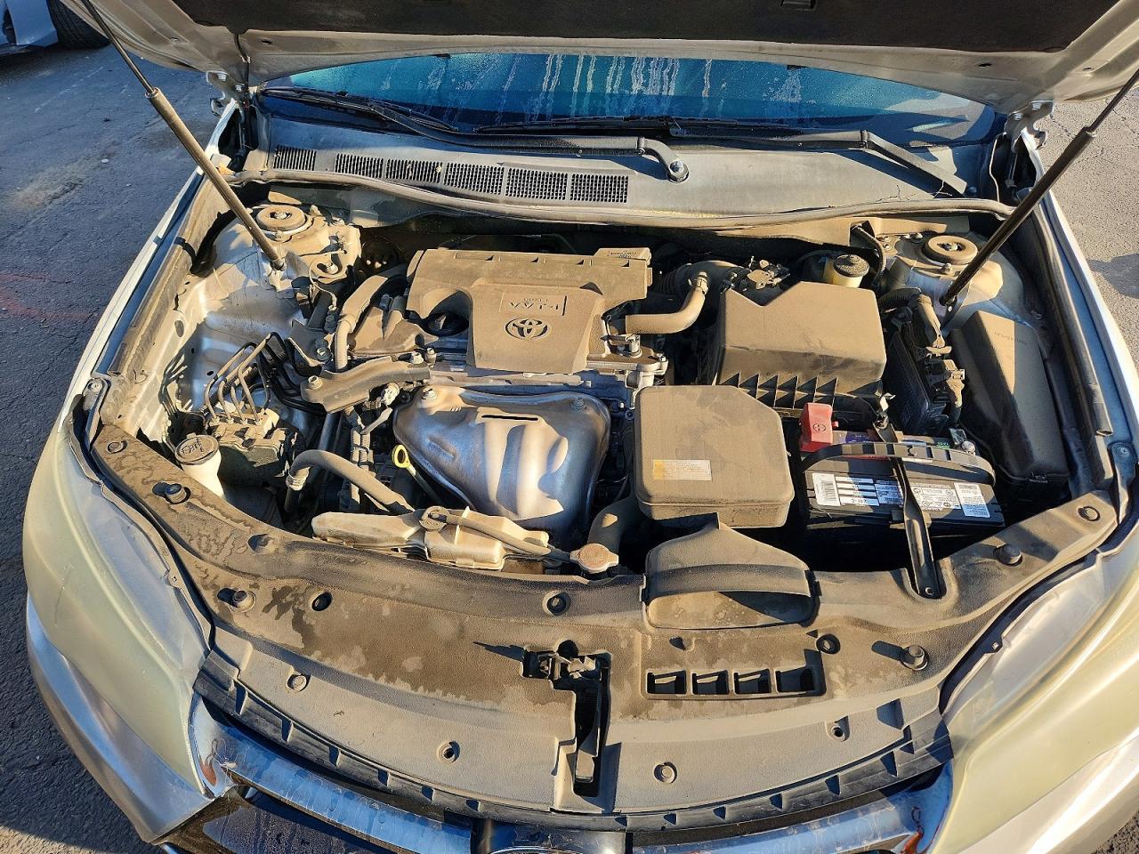 2016 TOYOTA CAMRY