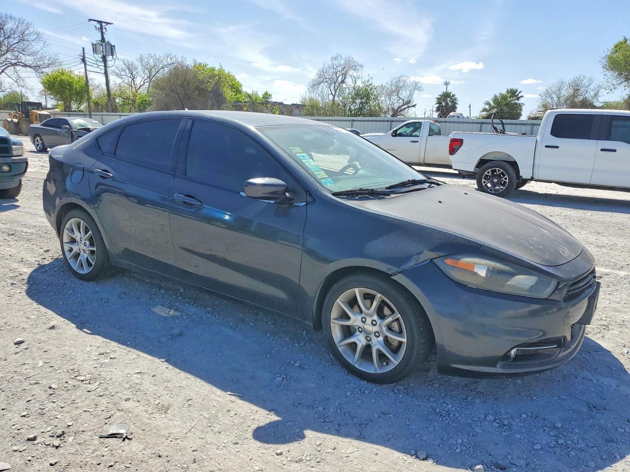 2013 DODGE Dart