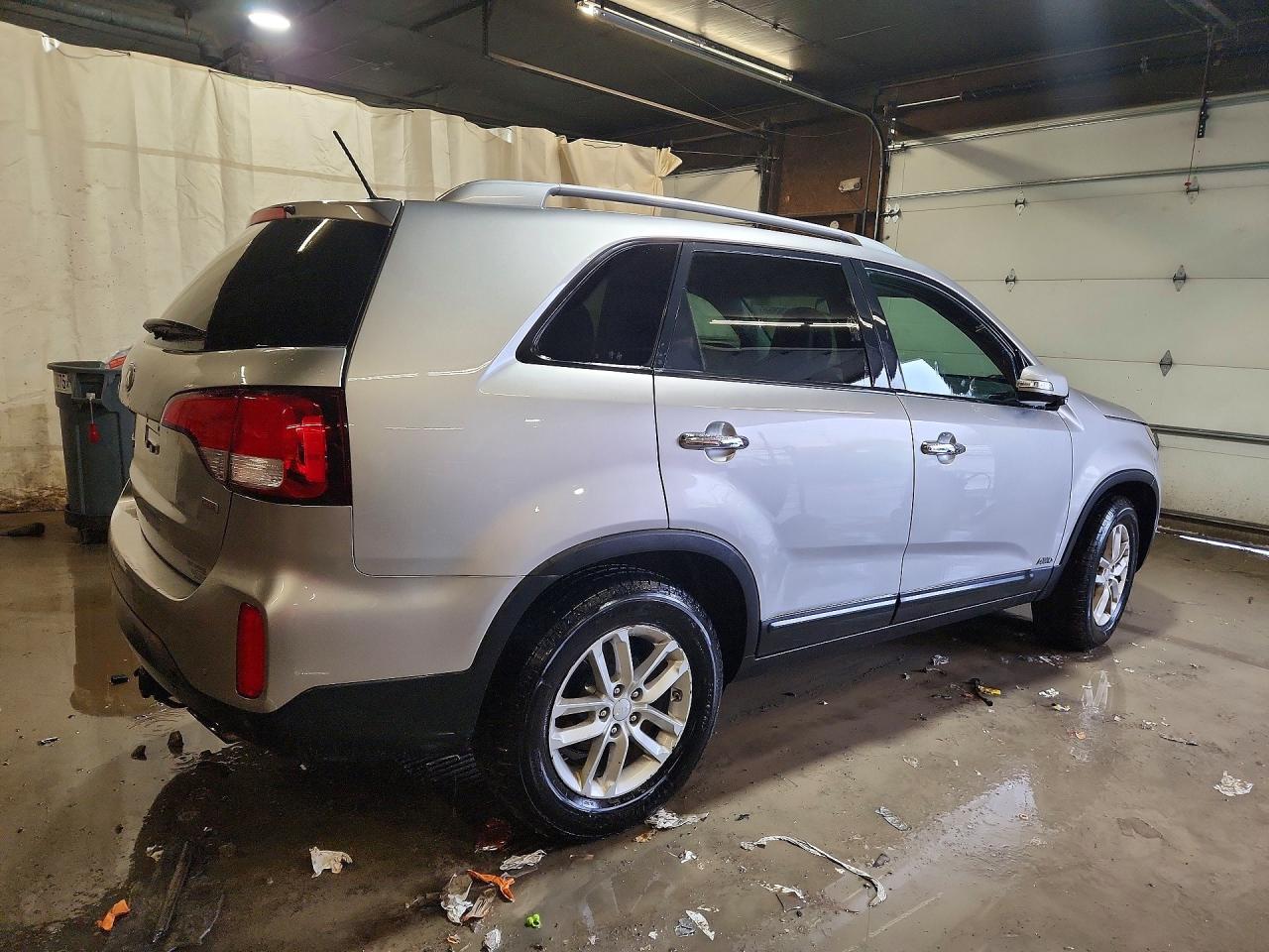 2015 KIA SORENTO