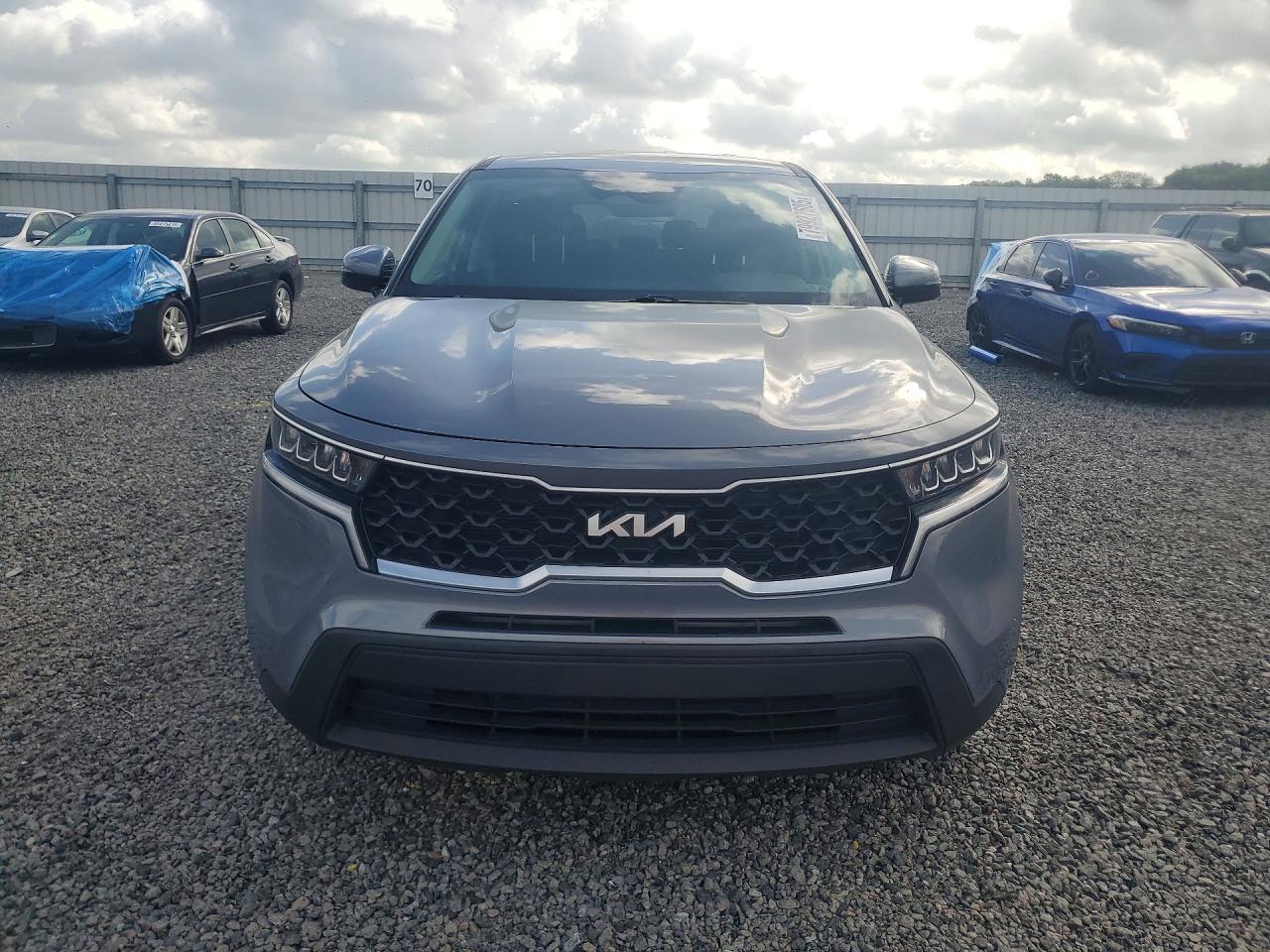 2022 KIA SORENTO