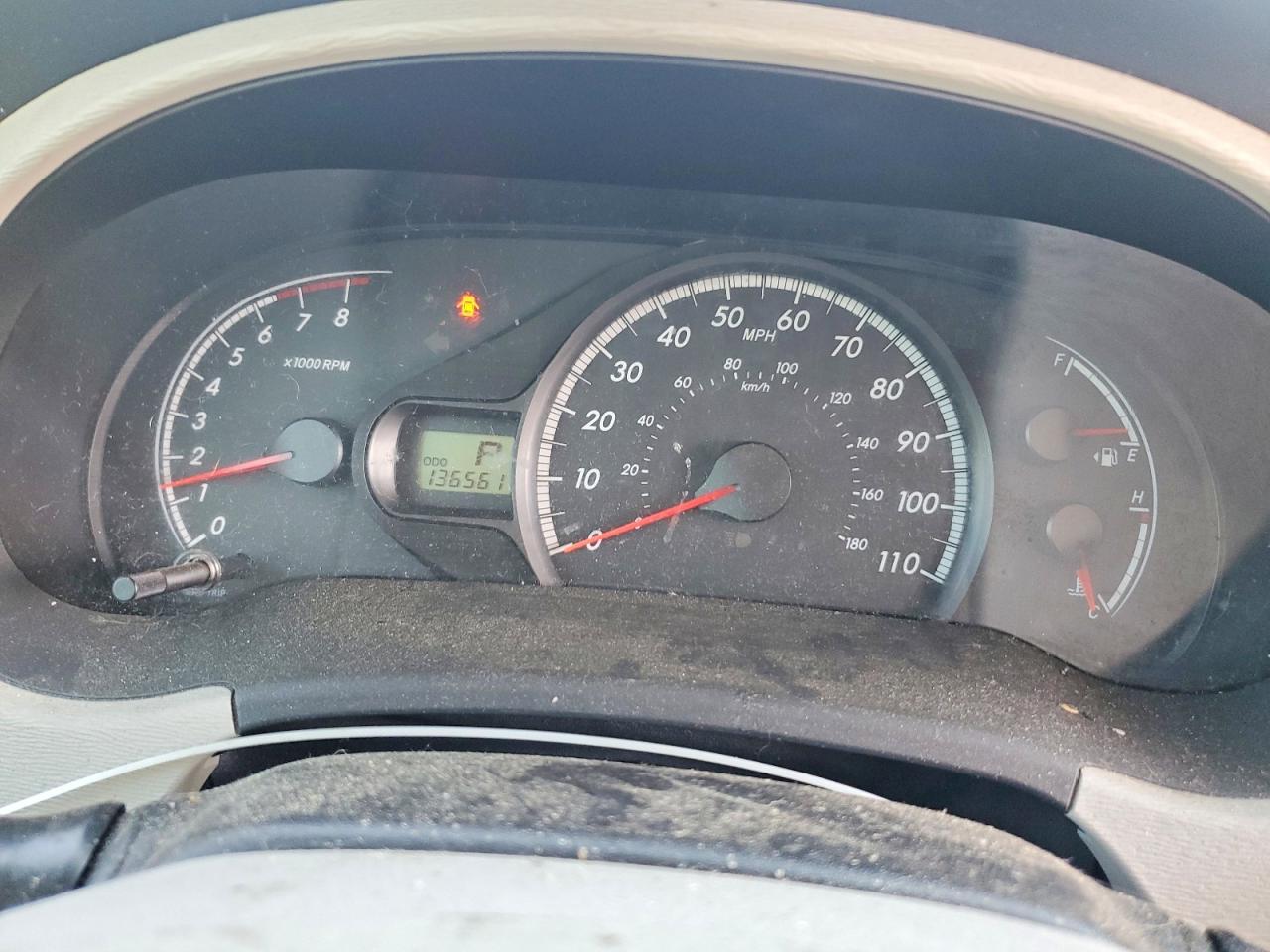 2011 TOYOTA SIENNA