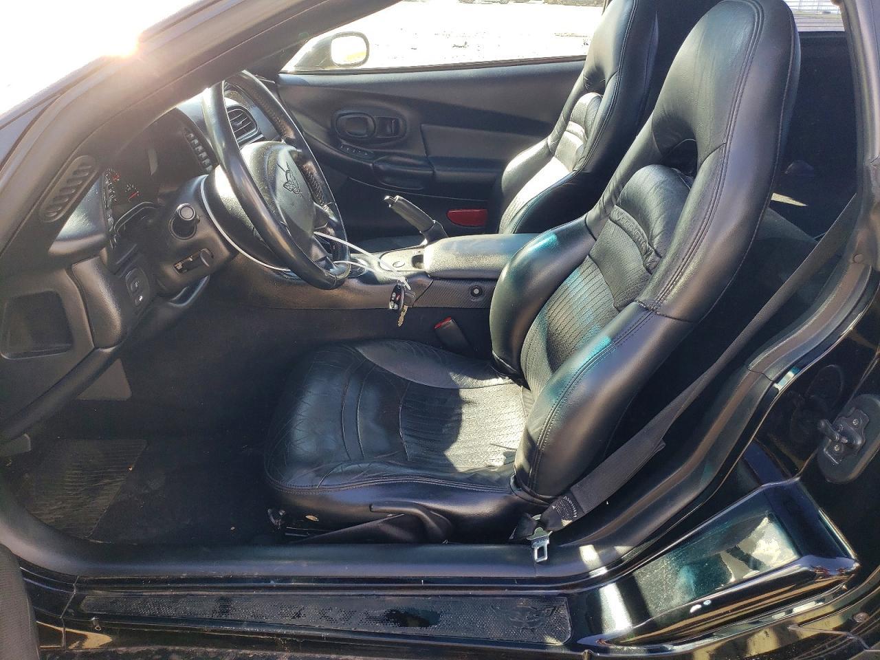 2001 CHEVROLET CORVETTE