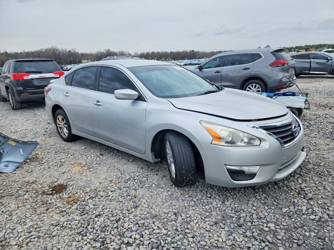 2014 NISSAN