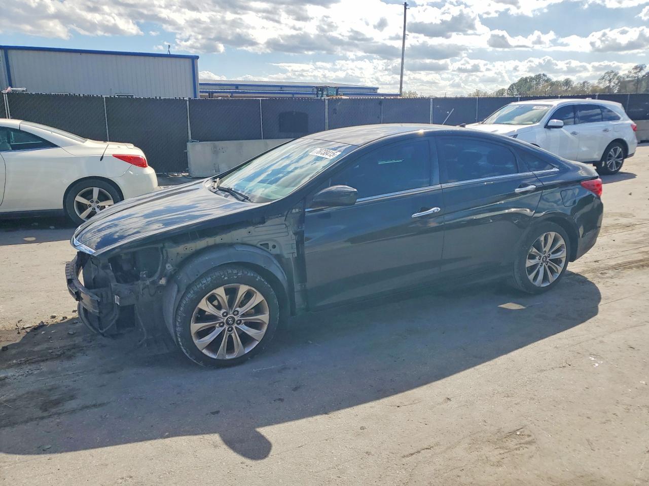 2013 HYUNDAI SONATA