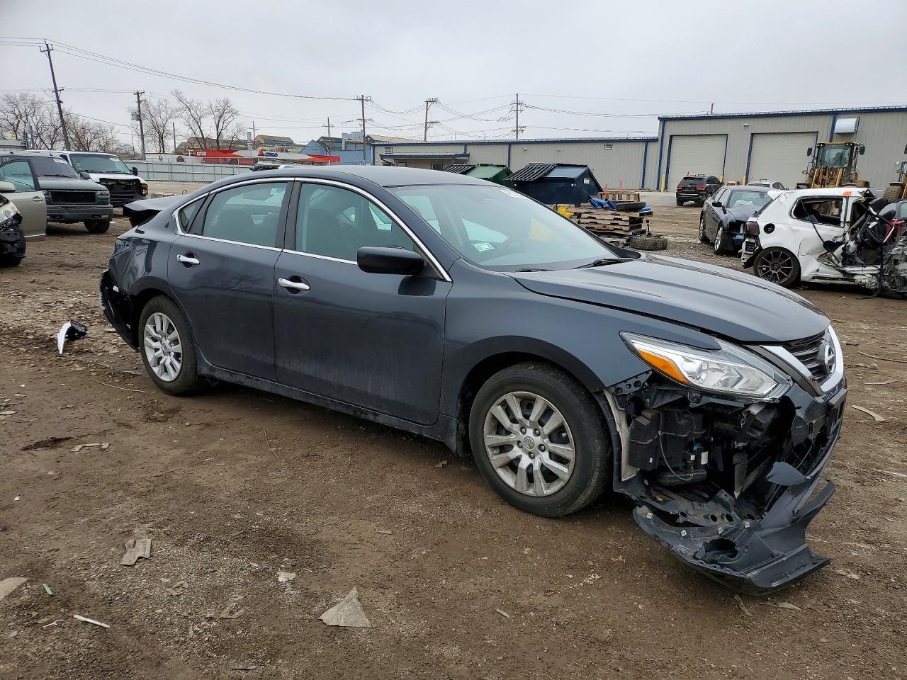 2017 NISSAN ALTIMA