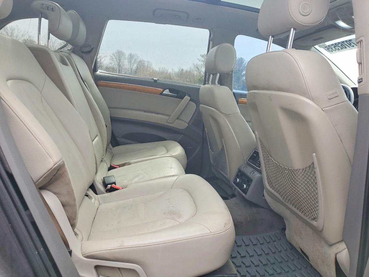 2009 AUDI Q7