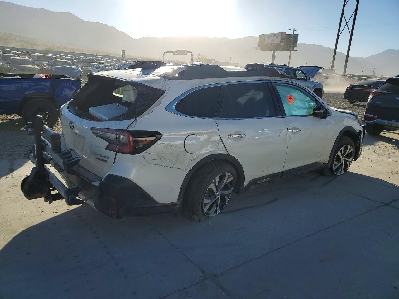 2020 SUBARU Outback