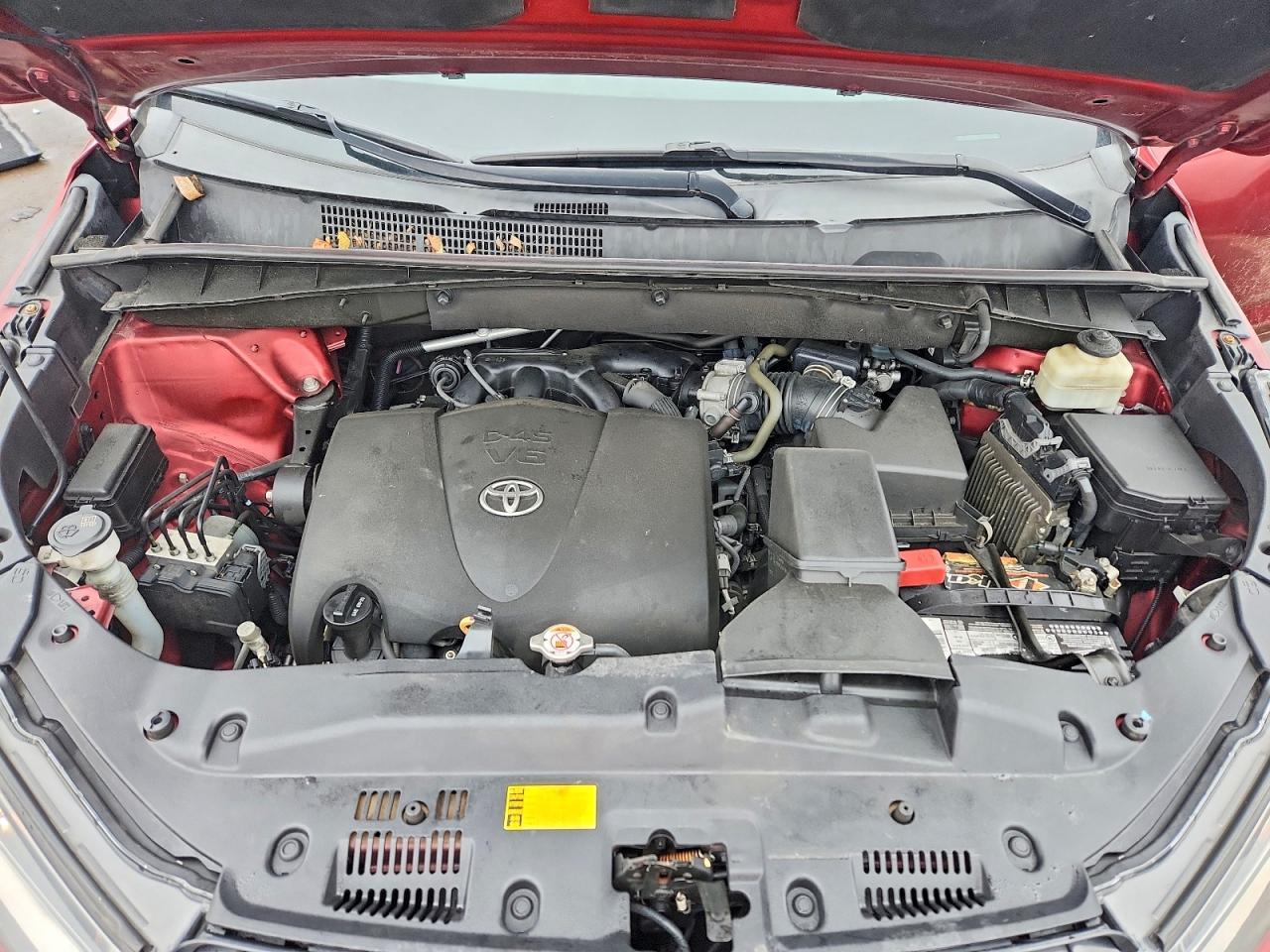 2018 TOYOTA HIGHLANDER