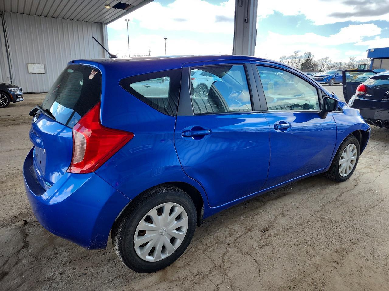2015 NISSAN Versa Note