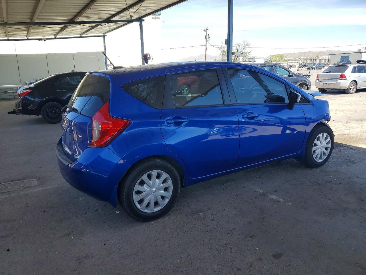 2016 NISSAN Versa Note