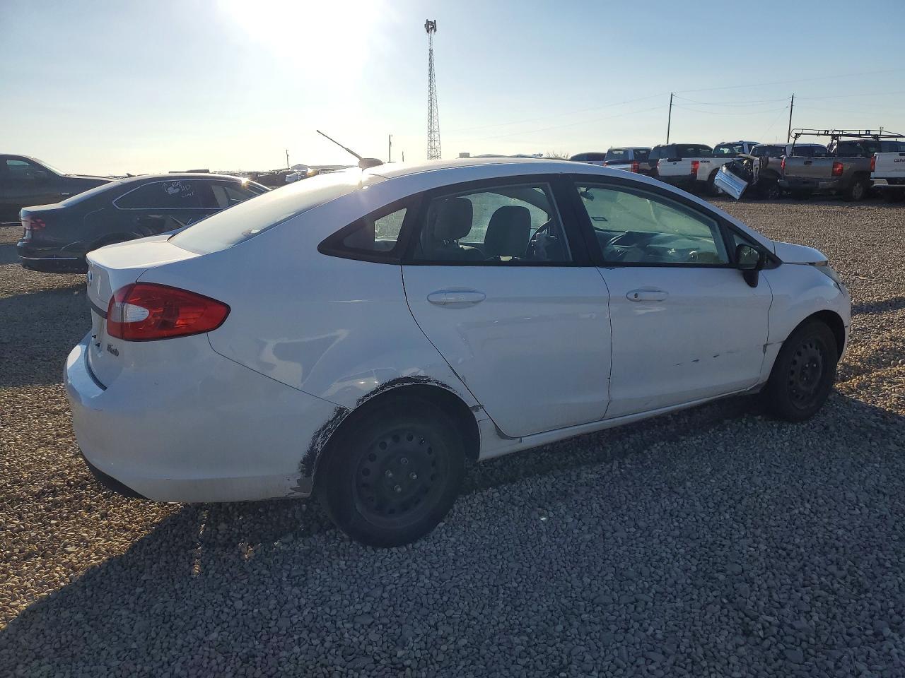2012 FORD Fiesta