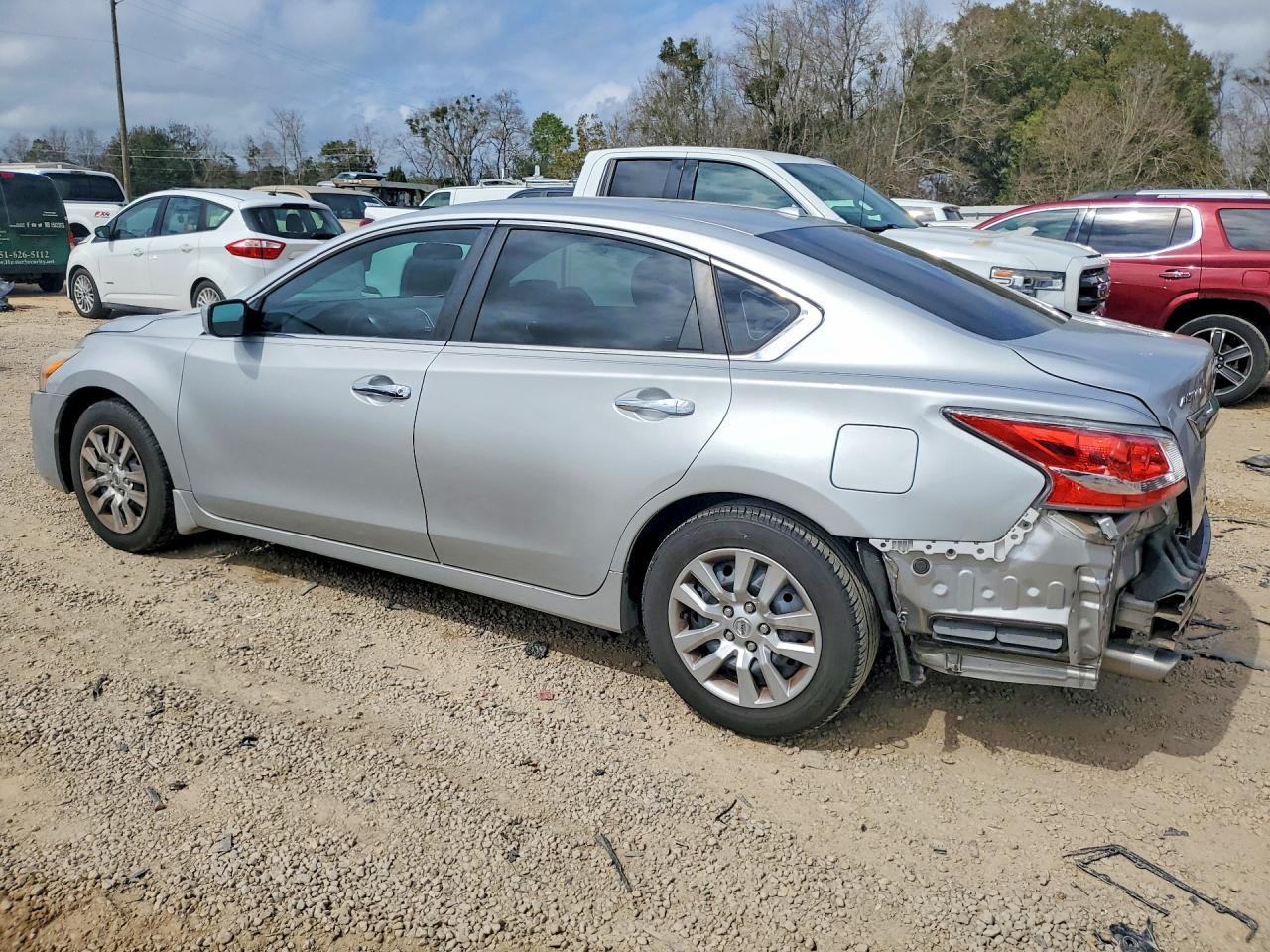 2015 NISSAN ALTIMA