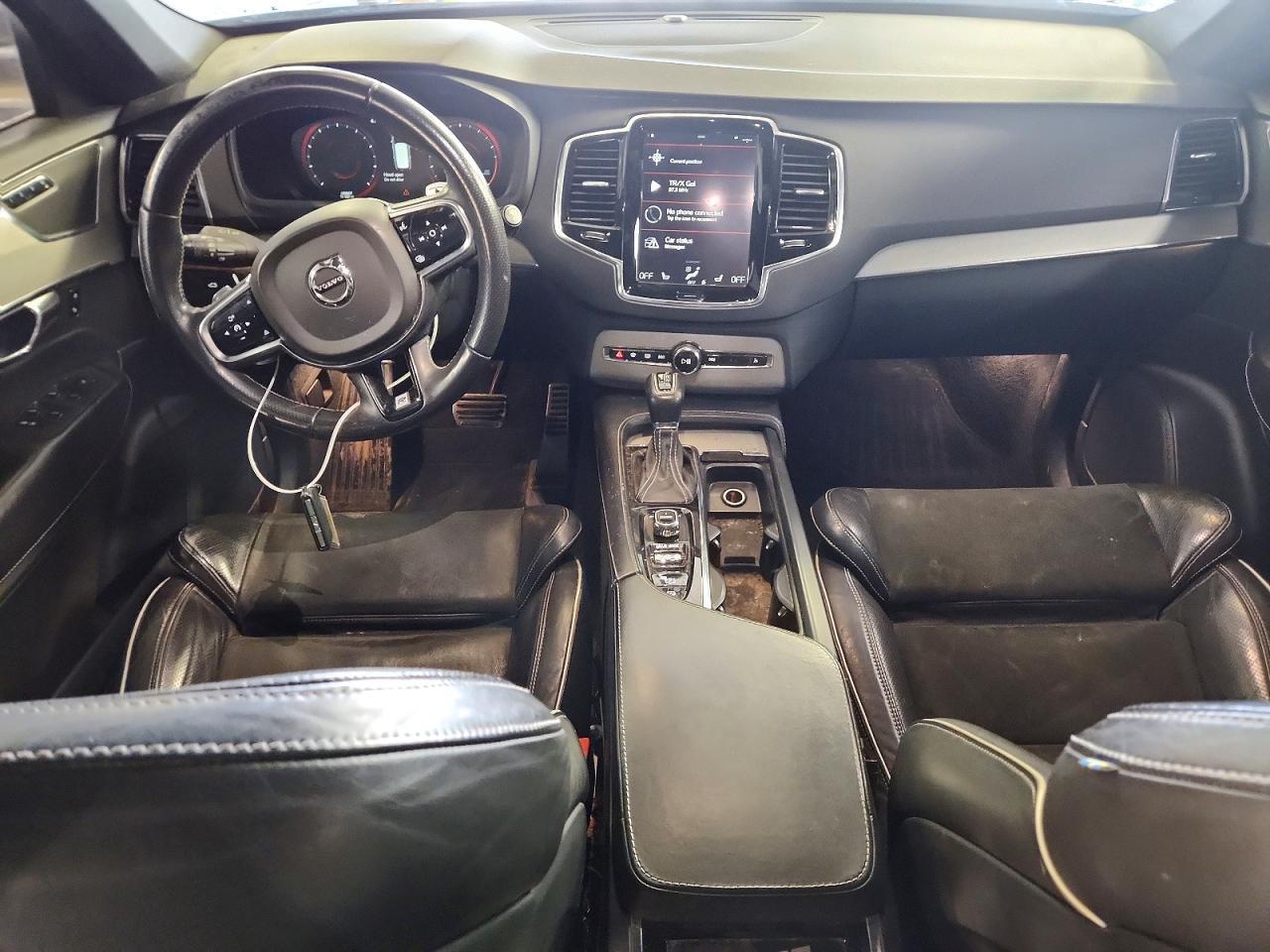 2016 VOLVO XC90