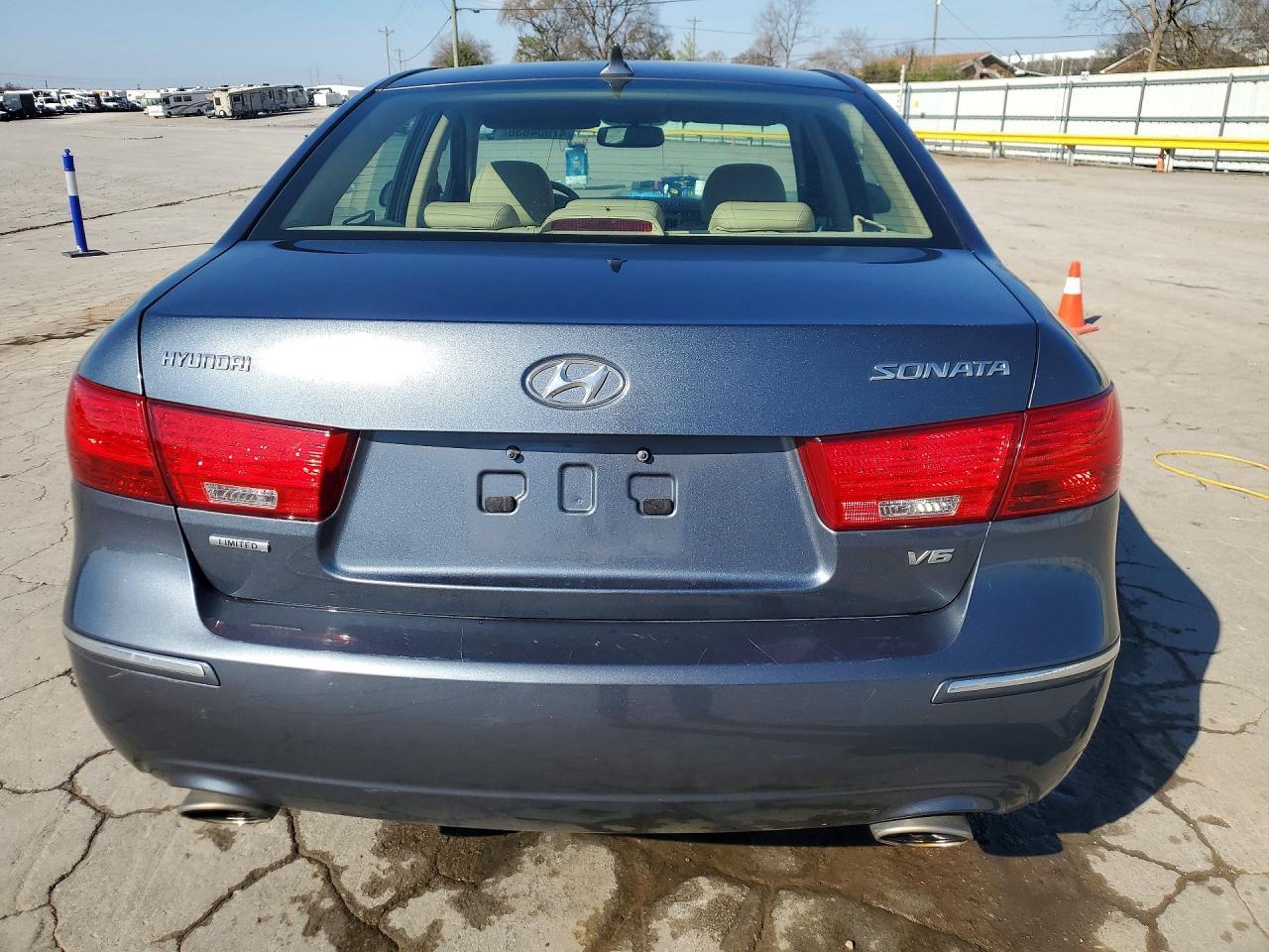 2009 HYUNDAI SONATA