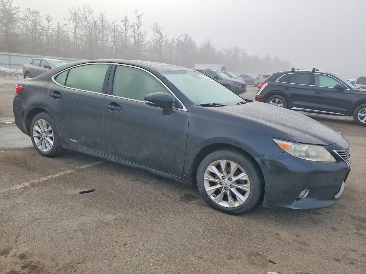 2015 LEXUS ES 300H