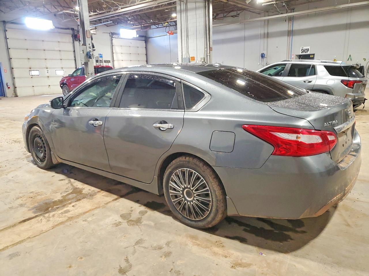 2017 NISSAN ALTIMA