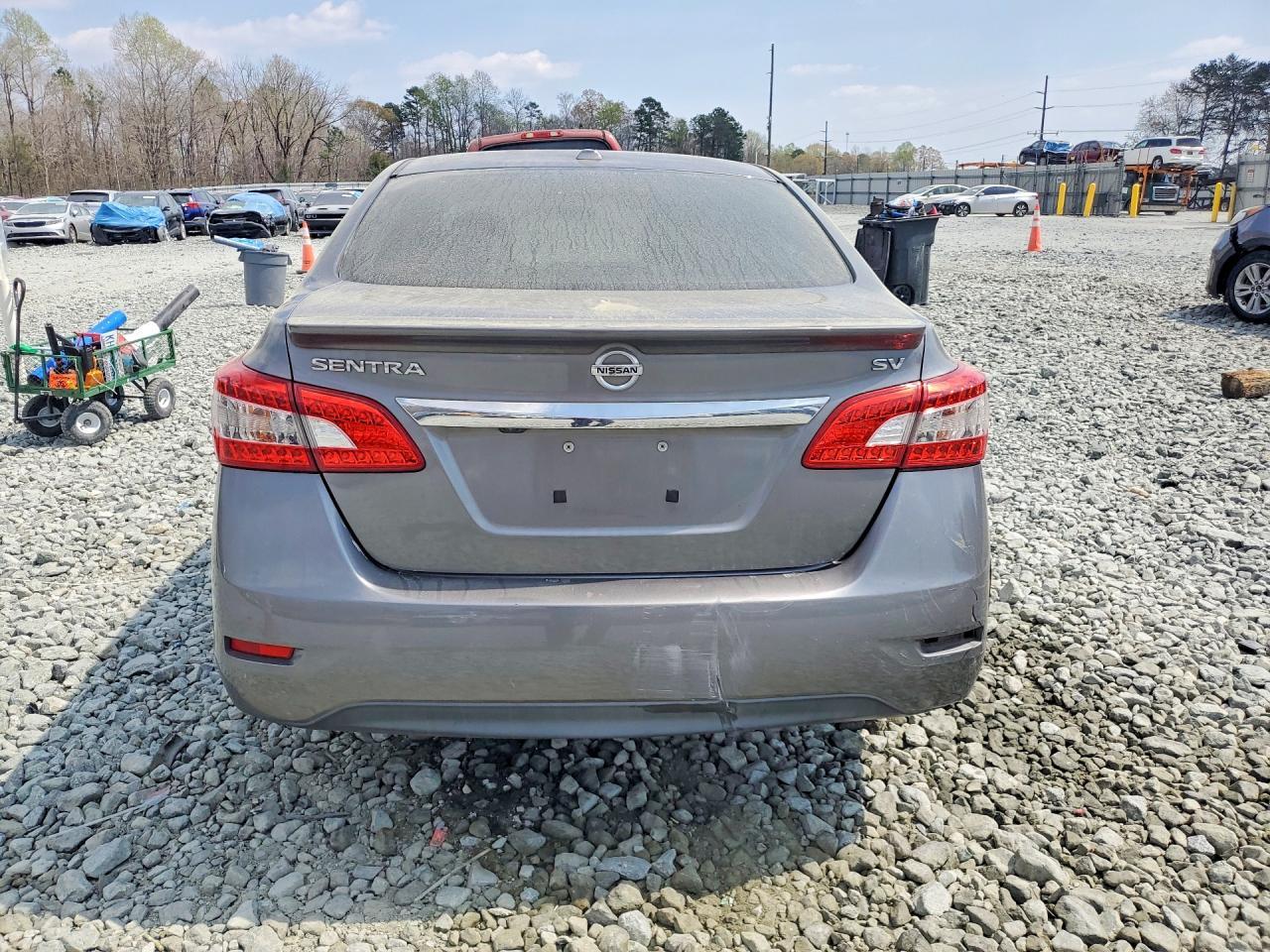 2015 NISSAN SENTRA