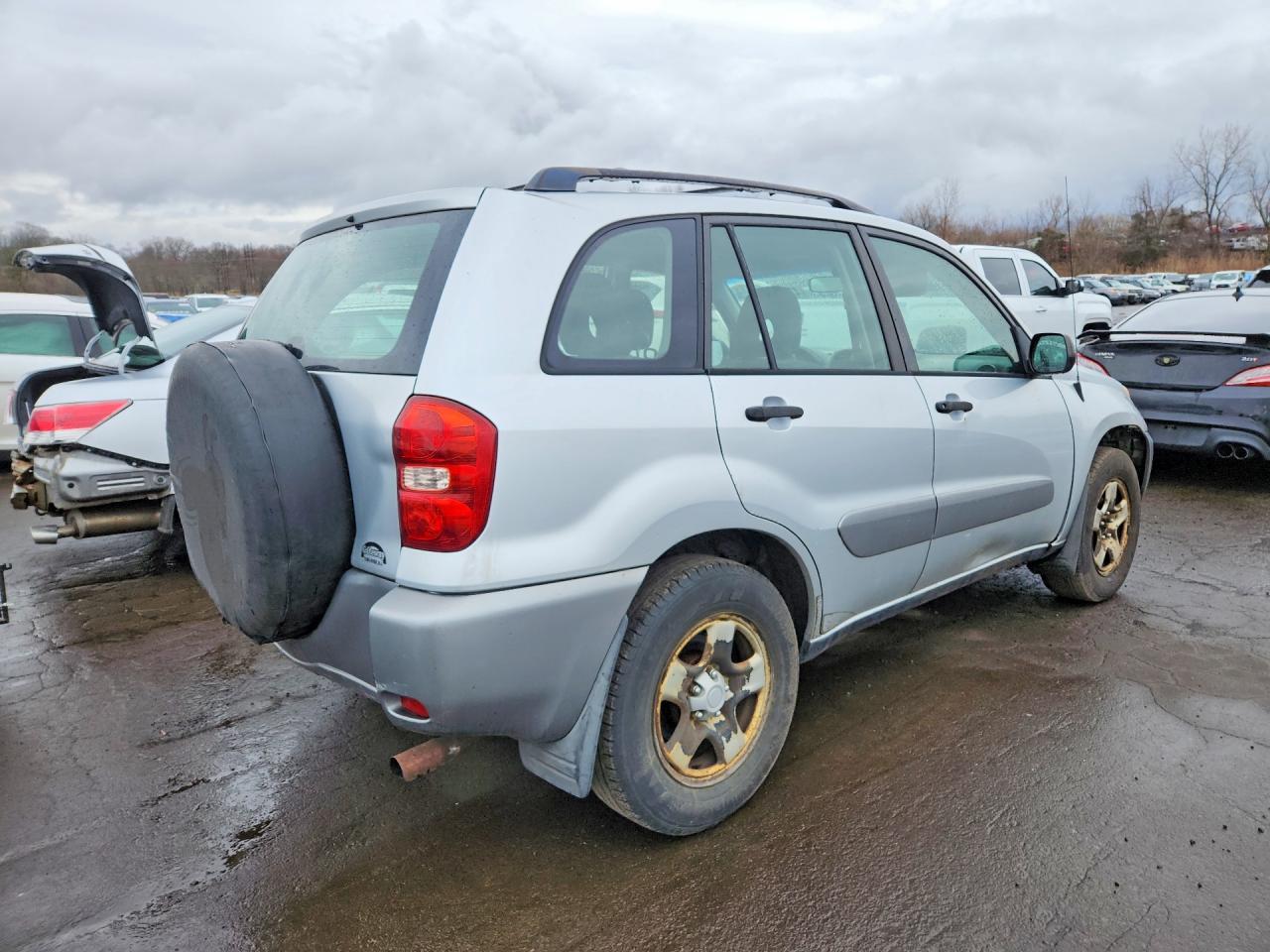 2005 TOYOTA RAV4