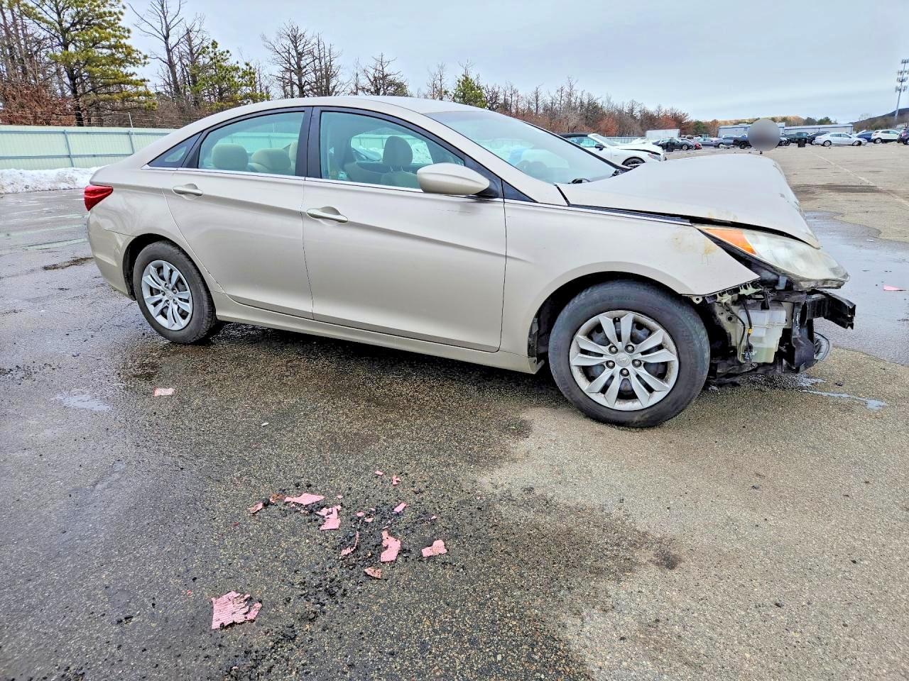 2011 HYUNDAI SONATA