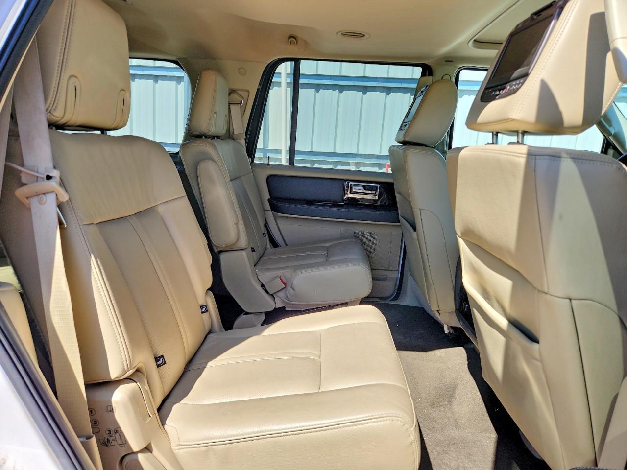 2015 LINCOLN Navigator