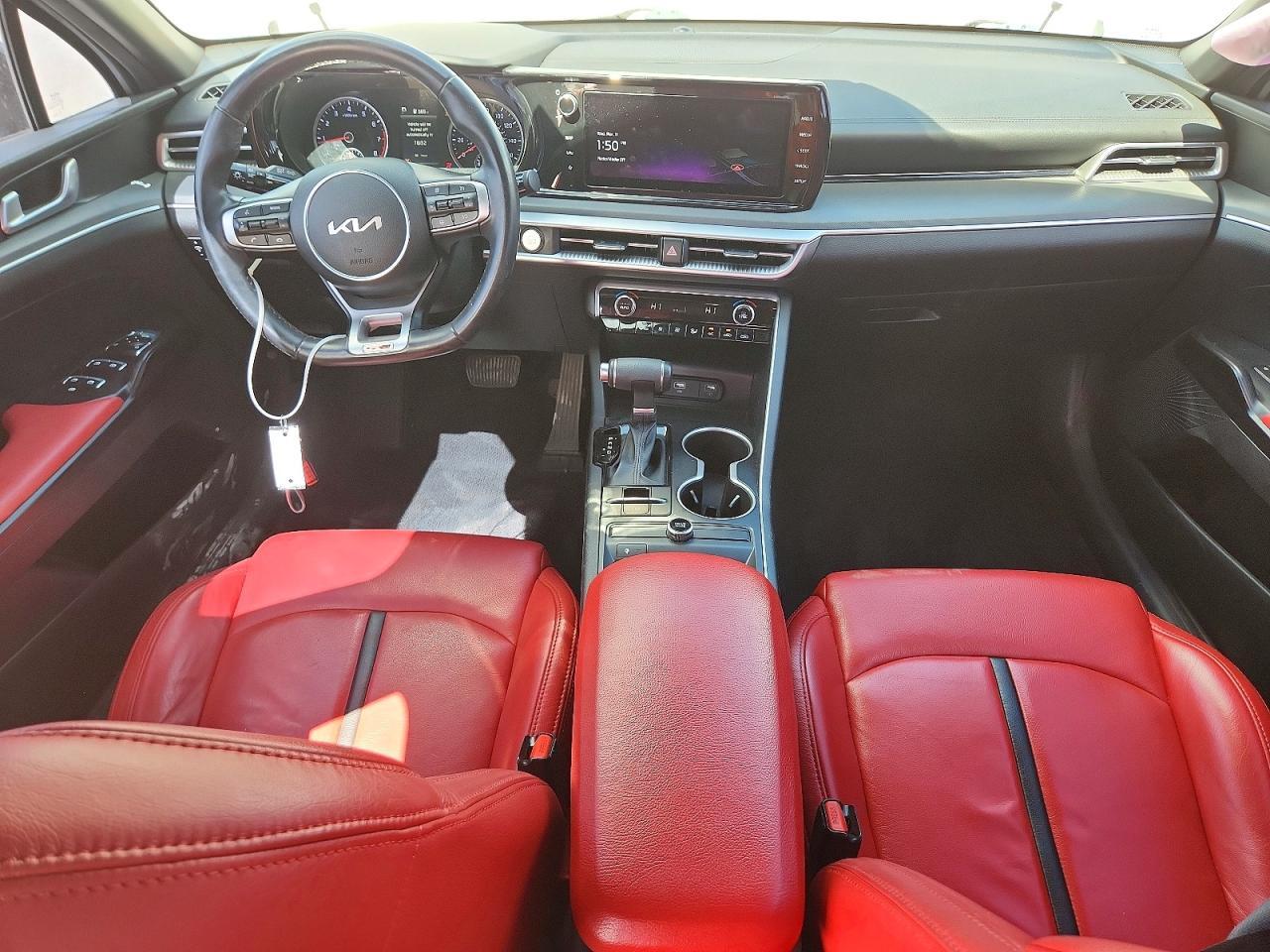2022 KIA K5