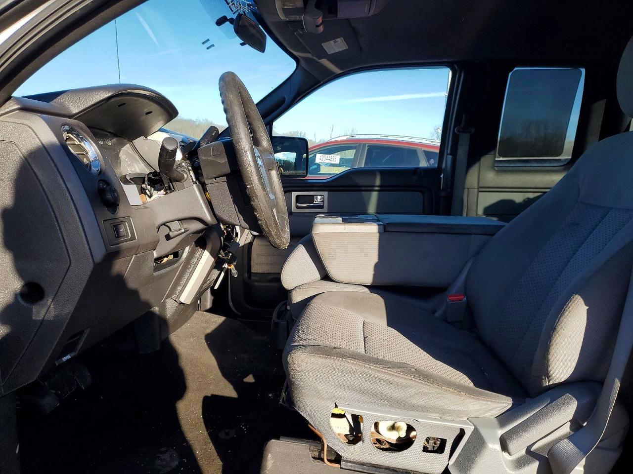 2011 FORD F-150