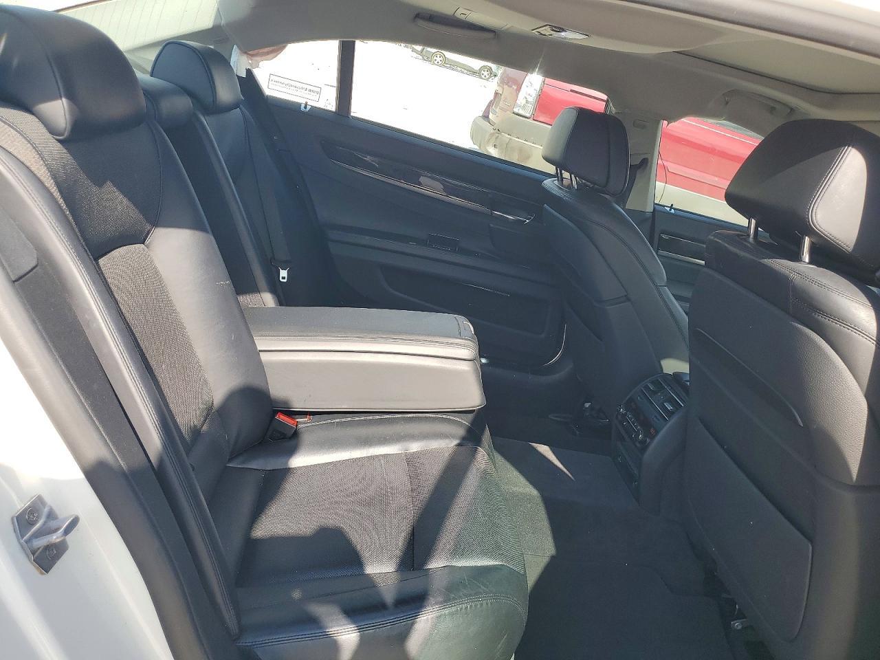 2013 BMW 7 series