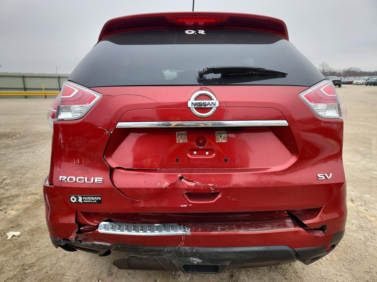 2016 NISSAN ROGUE