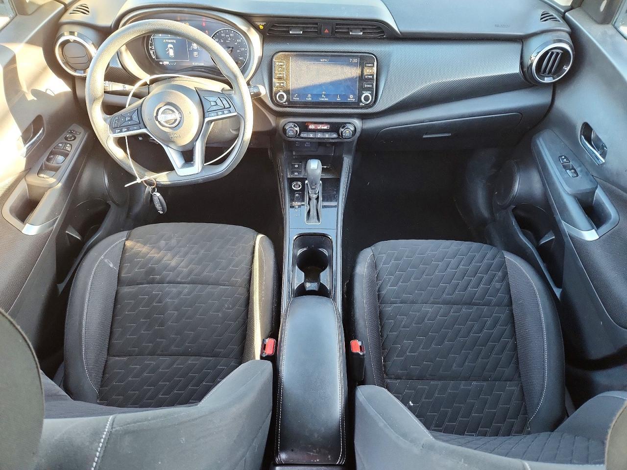 2022 NISSAN KICKS
