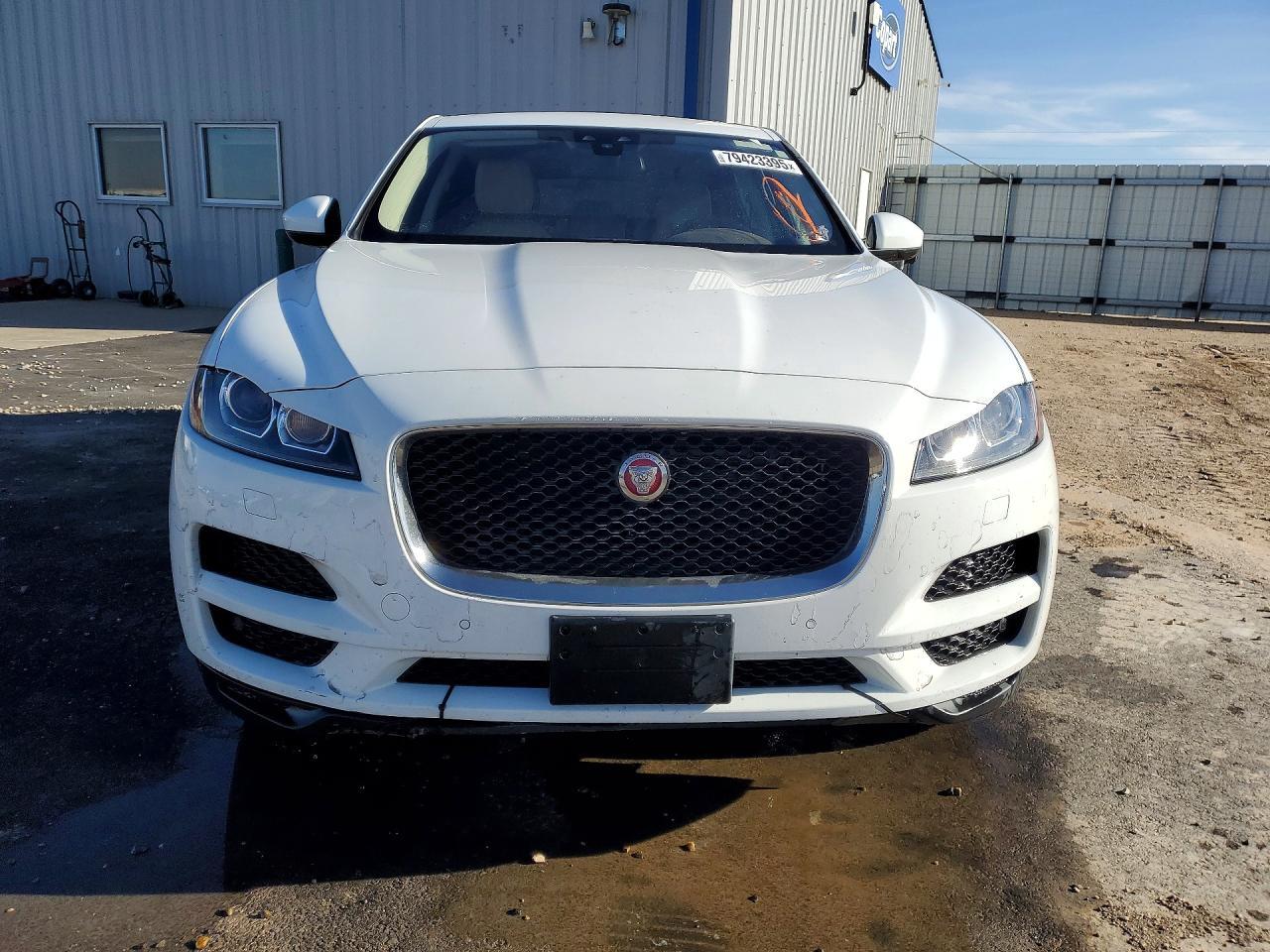 2018 JAGUAR F-Pace