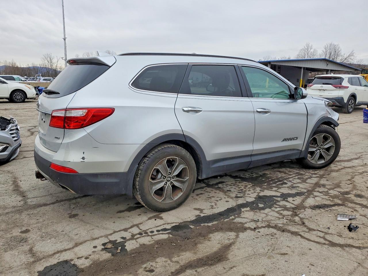 2016 HYUNDAI SANTA FE