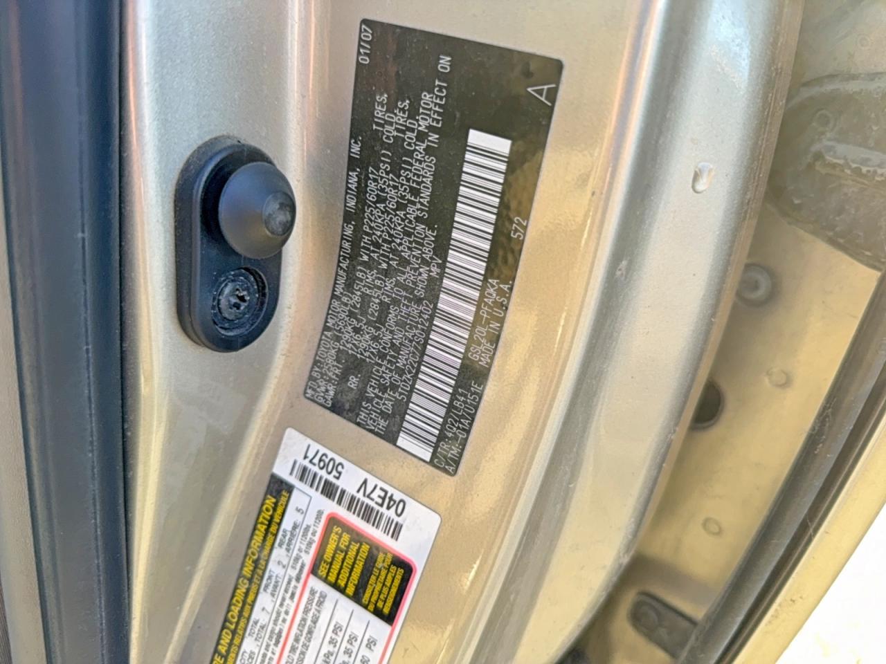 2007 TOYOTA SIENNA
