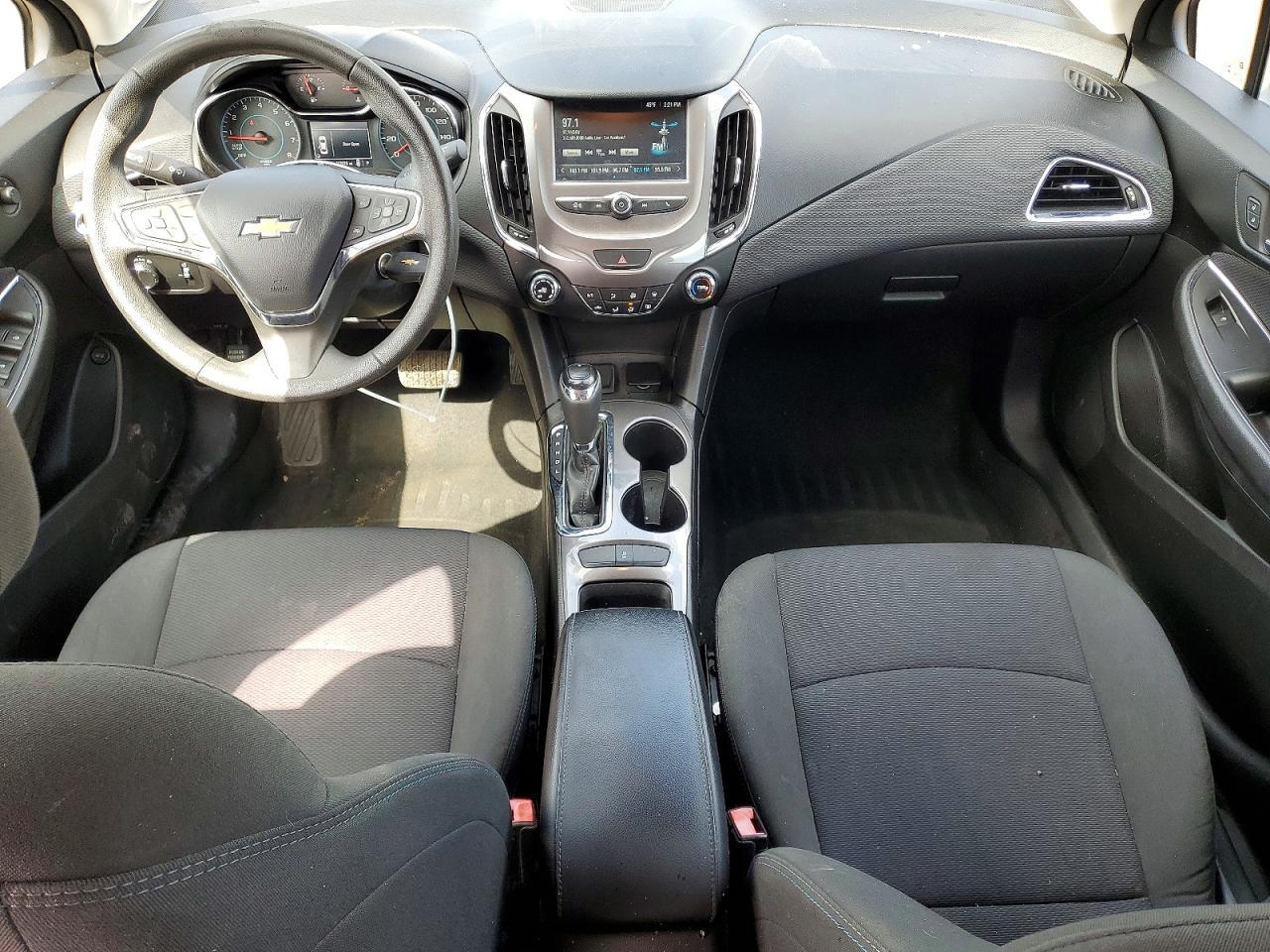 2017 CHEVROLET CRUZE