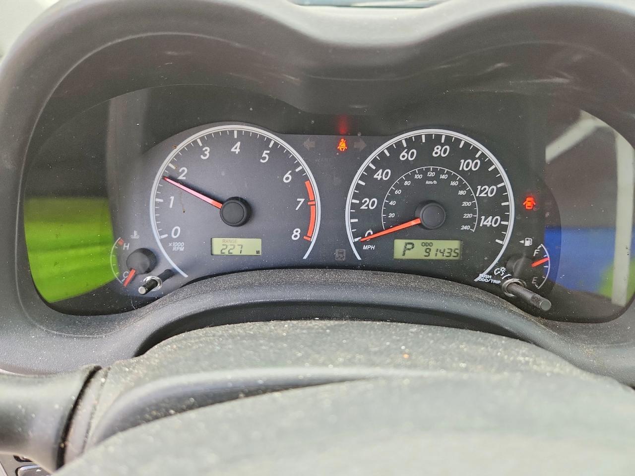 2013 TOYOTA COROLLA