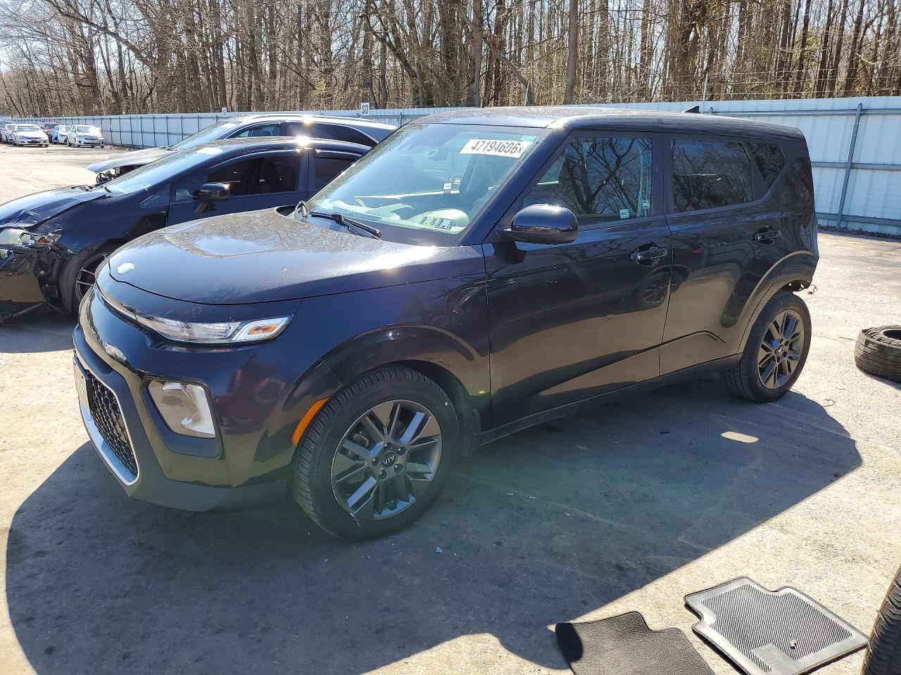 2021 KIA SOUL
