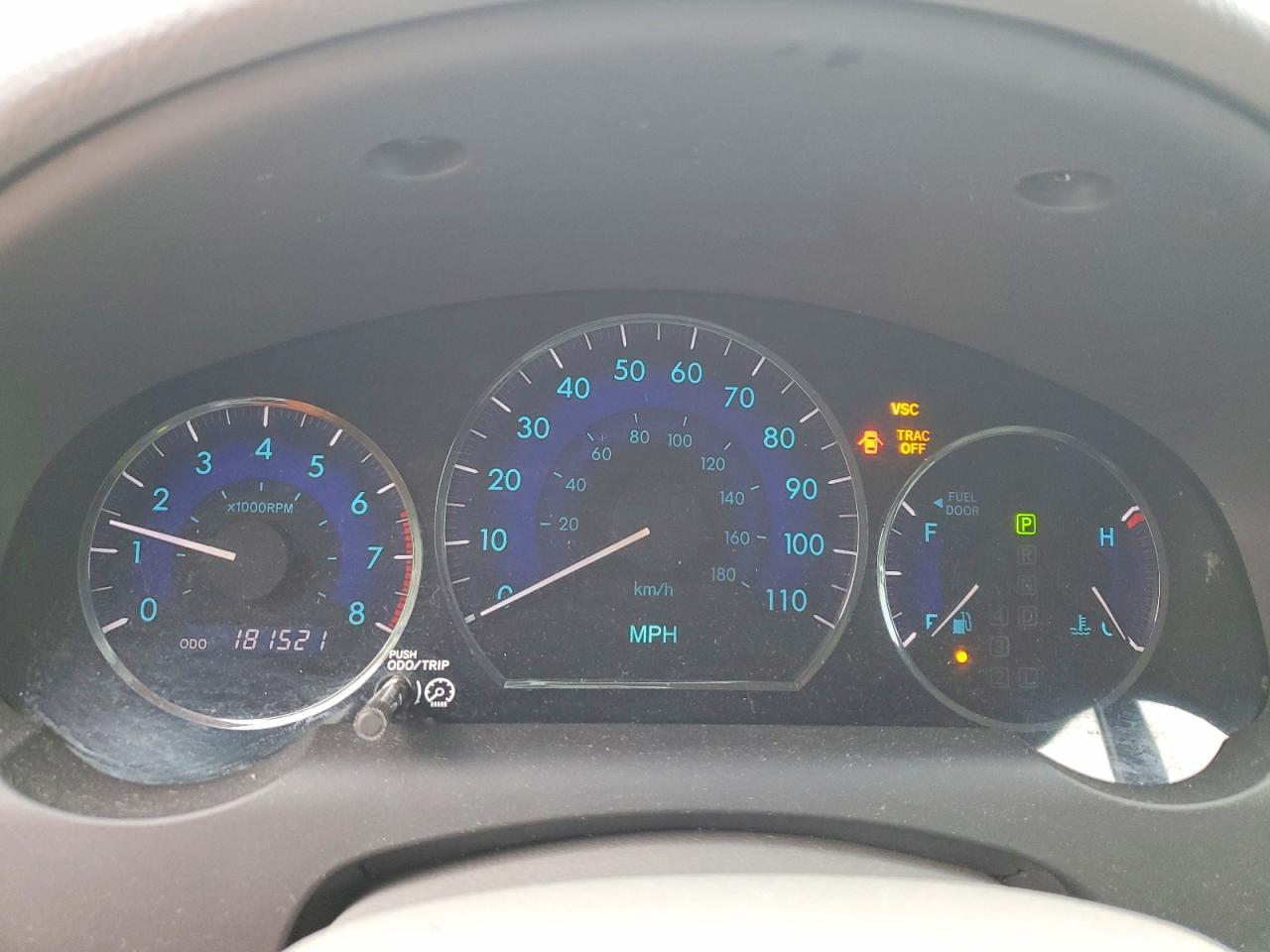 2010 TOYOTA SIENNA