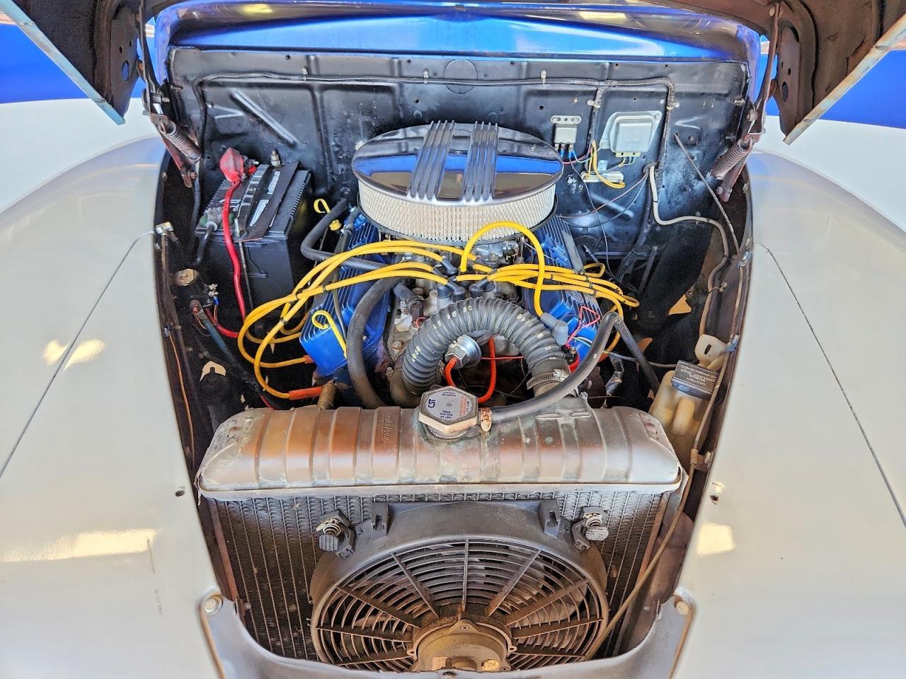 1946 FORD 9n