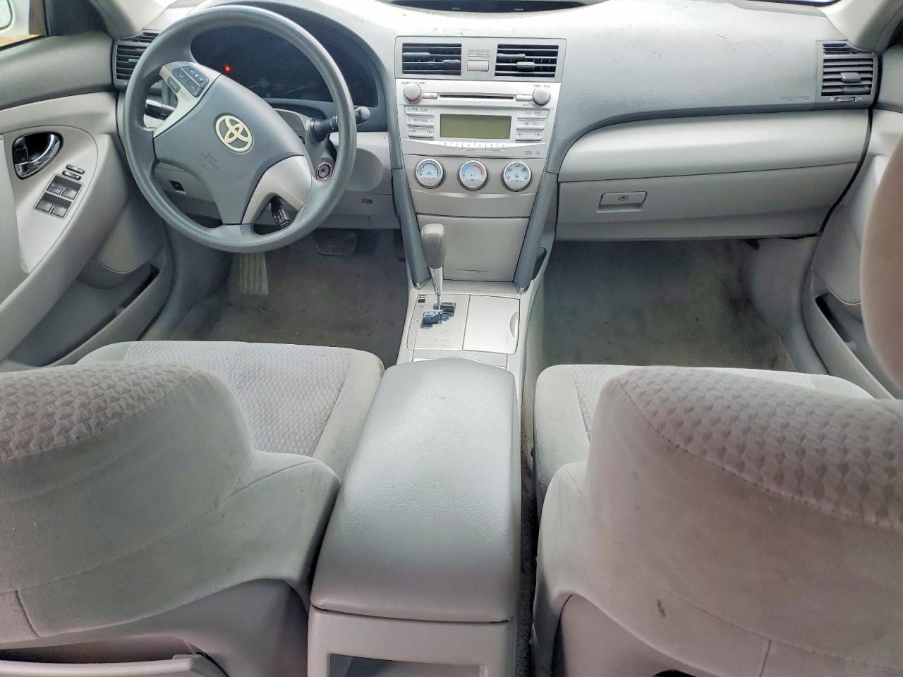 2011 TOYOTA CAMRY