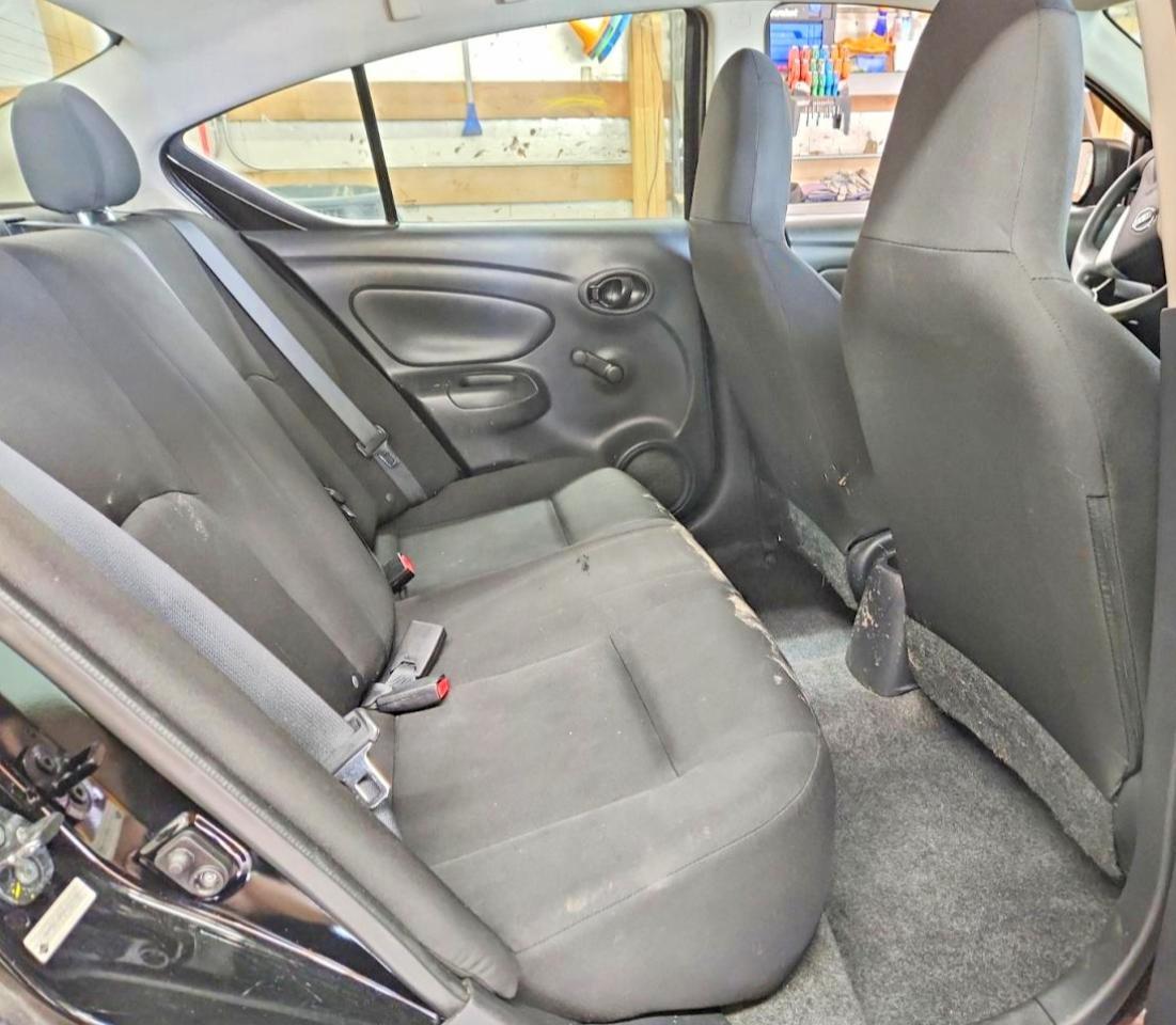 2015 NISSAN VERSA