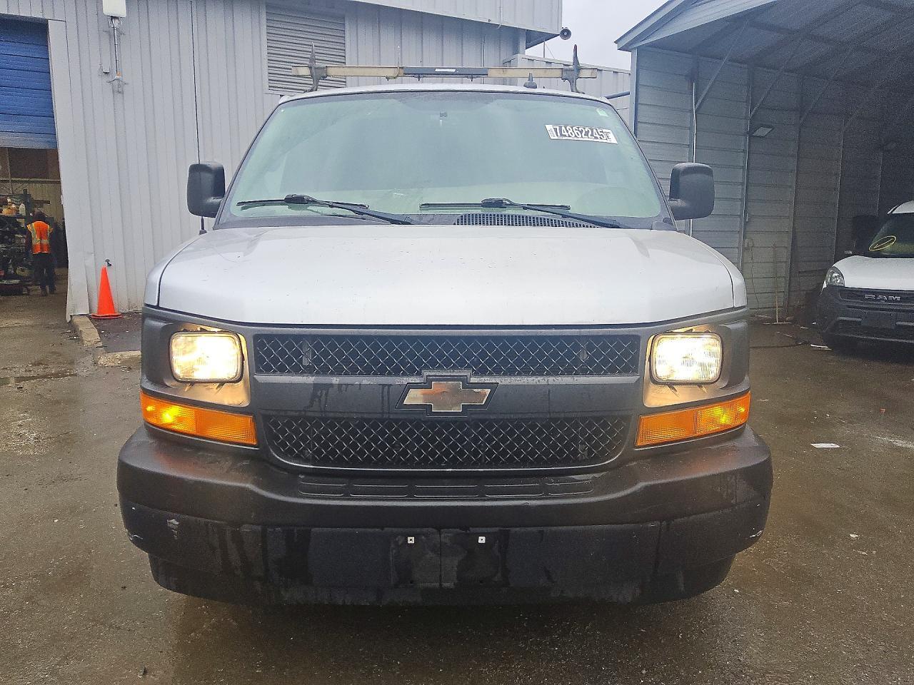 2017 CHEVROLET EXPRESS 2500